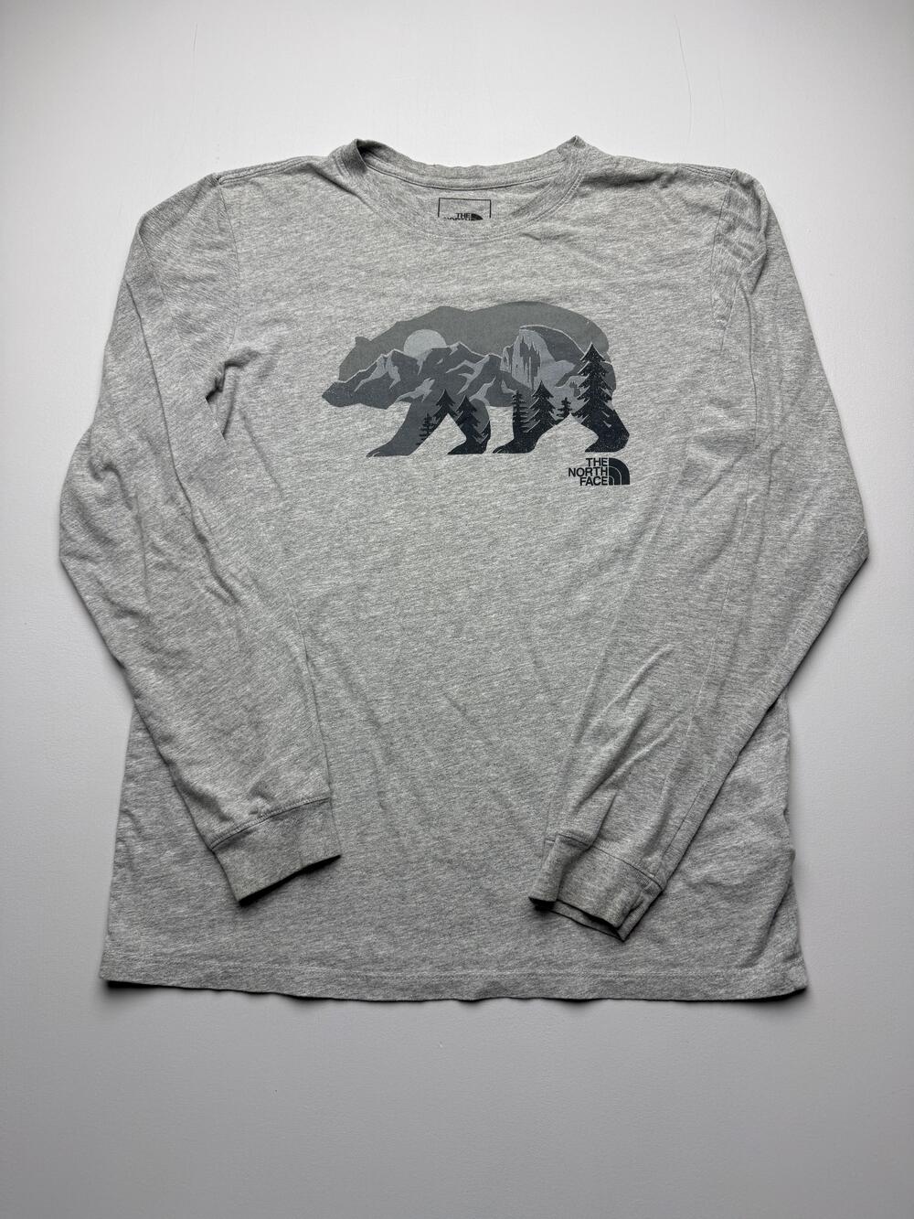 The North Face Shirt Mens Medium Gray Bear Mountain Graphic Long Sleeve Tee